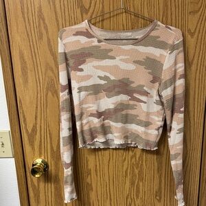 American Eagle Outfitters Camo Long Sleeve Top